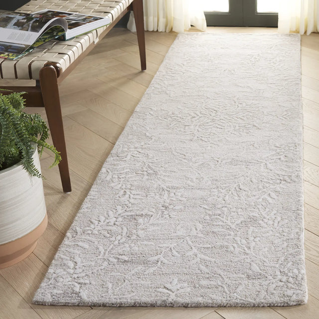 Safavieh Pine 2'-3" x 8'-0" Rug in Beige / Ivory