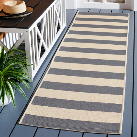 Safavieh Courtyard 2'-3" x 8'-0" Rug in Beige / Grey