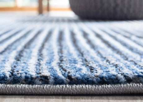 Safavieh Galaxy 5'-3" x 7'-6" Rug in Blue / Navy