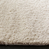 Safavieh Arizona Shag 6'-7" x 6'-7" Rug in Creme