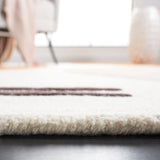 Safavieh Rodeo Drive 4'-0" x 6'-0" Rug in Ivory / Rust