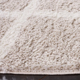 Safavieh Tahoe Shag 6'-7" x 6'-7" Rug in Silver / White