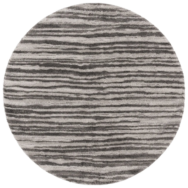 Safavieh Seattle Shag 900 6'-7" x 6'-7" Rug in Ivory / Grey