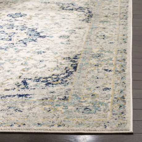 Safavieh Madison 4'-0" x 6'-0" Rug in Ivory / Blue