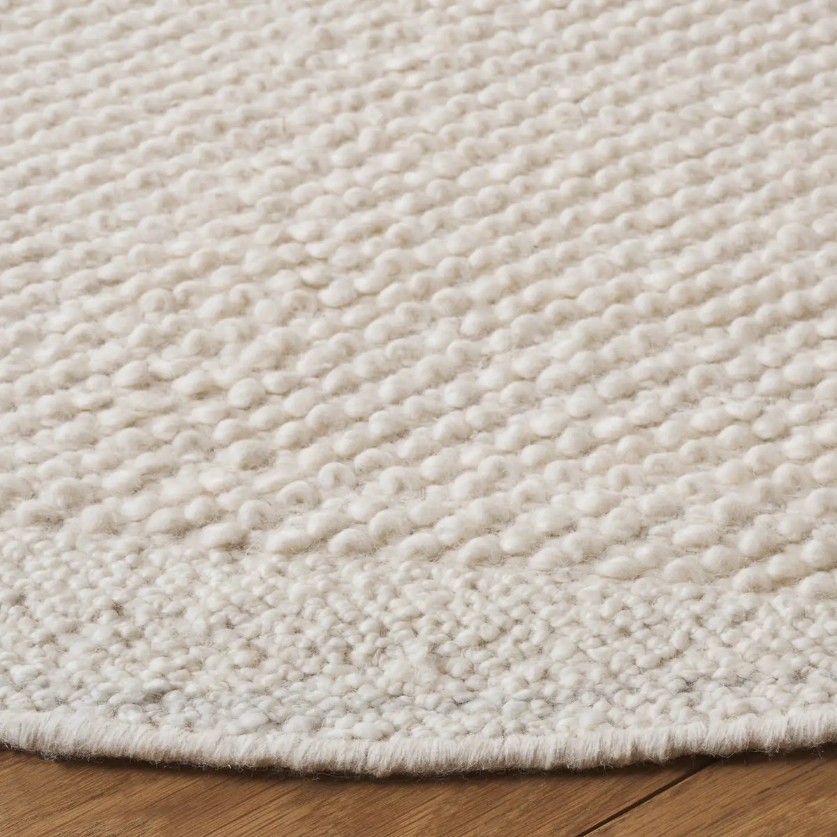 Safavieh Vermont 6'-0" x 6'-0" Rug in Ivory