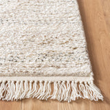 Safavieh Casablanca 5'-0" x 8'-0" Rug in Beige