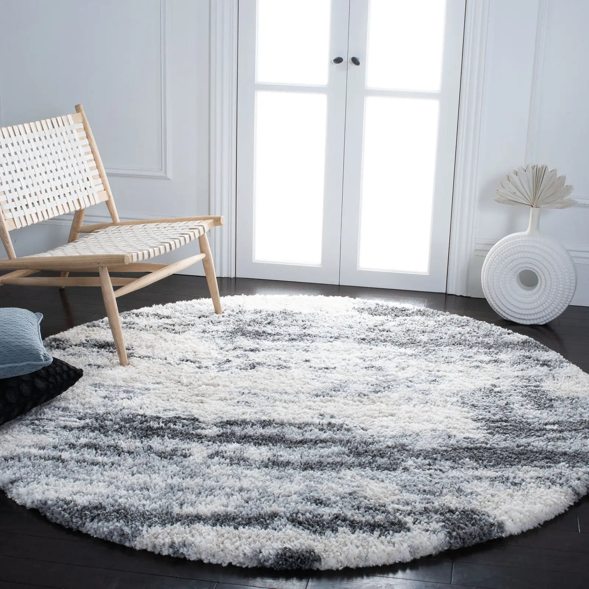 Safavieh Fontana Shag  800 10'-0" x 10'-0" Rug in Grey / Ivory