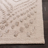 Safavieh Bella 6'-0" x 9'-0" Rug in Sand / Brown