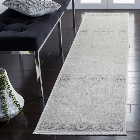 Safavieh Dream 2'-0" x 8'-0" Rug in Grey / Ivory