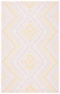 Safavieh Courtyard 4'-5" x 6'-5" Rug in Pink / Gold