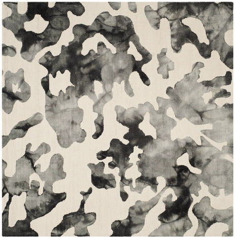 Safavieh Dip Dye 7'-0" x 7'-0" Rug in Beige / Charcoal