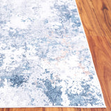 Safavieh Santa Monica 4'-0" x 6'-0" Rug in Ivory / Dark Blue