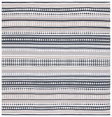 Safavieh Montauk 6'-0" x 6'-0" Rug in Grey / Ivory