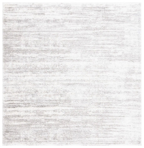 Safavieh Tahoe Shag 6'-7" x 6'-7" Rug in Ivory / Grey