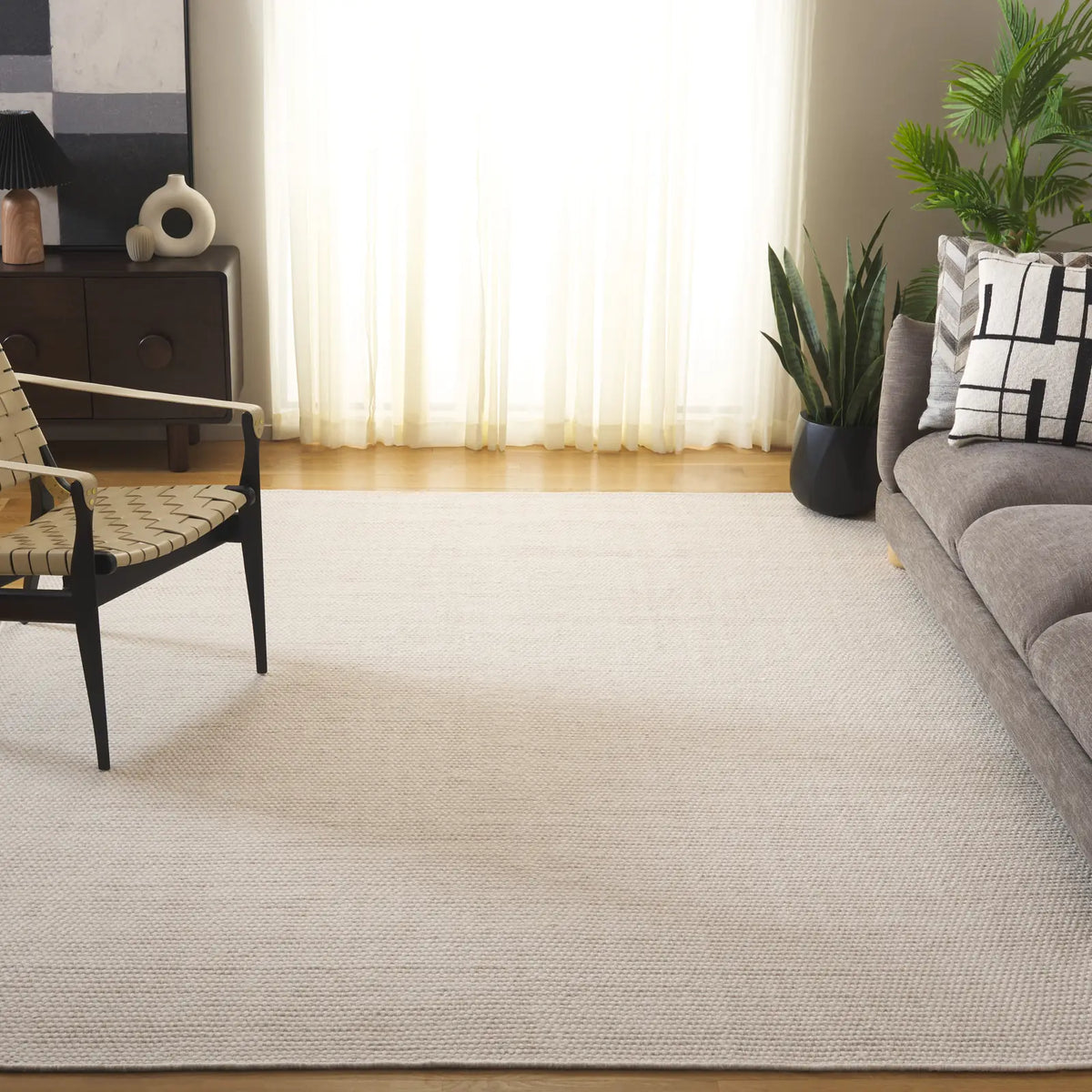 Safavieh Vermont 10'-0" x 14'-0" Rug in Ivory
