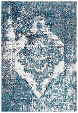 Safavieh Classic Vintage 4'-0" x 6'-0" Rug in Blue / Ivory