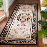 Safavieh Chelsea 2'-6" x 12'-0" Rug in Ivory / Black