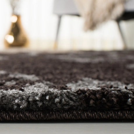 Safavieh Florida Shag 5'-3" x 7'-6" Rug in Dark Brown / Grey