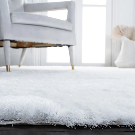 Safavieh Shag 4'-0" x 6'-0" Rug in Ivory