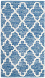 Safavieh Montauk 2'-3" x 3'-9" Rug in Blue / Ivory