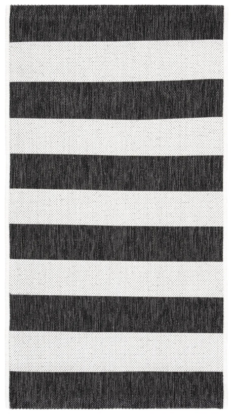 Safavieh Courtyard 2'-0" x 3'-7" Rug in Ivory / Black