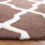 Safavieh Cambridge 6'-0" x 6'-0" Rug in Dark Brown / Ivory