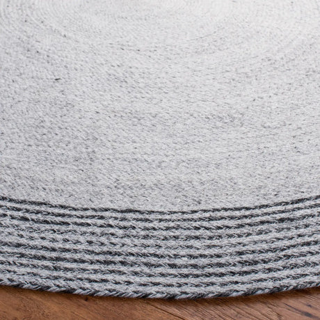 Safavieh Cape Cod 5'-0" x 5'-0" Rug in Grey / Charcoal