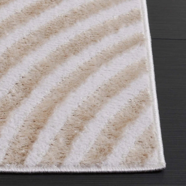 Safavieh Maya 4'-0" x 6'-0" Rug in Taupe / Ivory