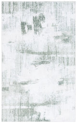 Safavieh Santa Monica 4'-0" x 6'-0" Rug in Ivory / Green
