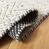 Safavieh Martha Stewart 4'-0" x 6'-0" Rug in Grey / Ivory