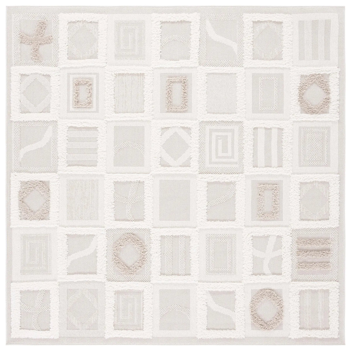 Safavieh Trends 6'-7" x 6'-7" Rug in Beige / Ivory