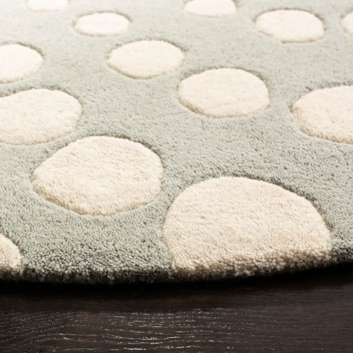 Safavieh Soho 6'-0" x 6'-0" Rug in Grey / Ivory