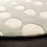 Safavieh Soho 6'-0" x 6'-0" Rug in Grey / Ivory