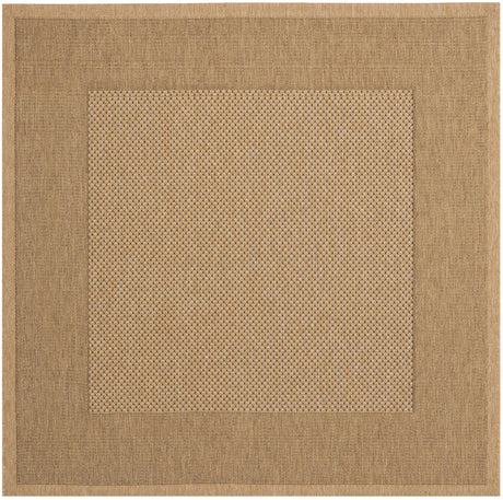 Safavieh Courtyard 5'-3" x 5'-3" Rug in Natural / Gold