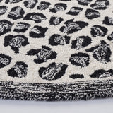 Safavieh Metro 6'-0" x 6'-0" Rug in Black / Ivory