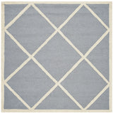 Safavieh Cambridge 6'-0" x 6'-0" Rug in Silver / Ivory