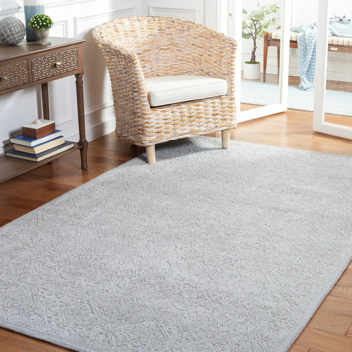 Safavieh Martha Stewart 4'-0" x 6'-0" Rug in Grey