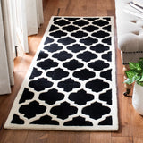Safavieh Chatham 2'-3" x 11'-0" Rug in Black / Ivory