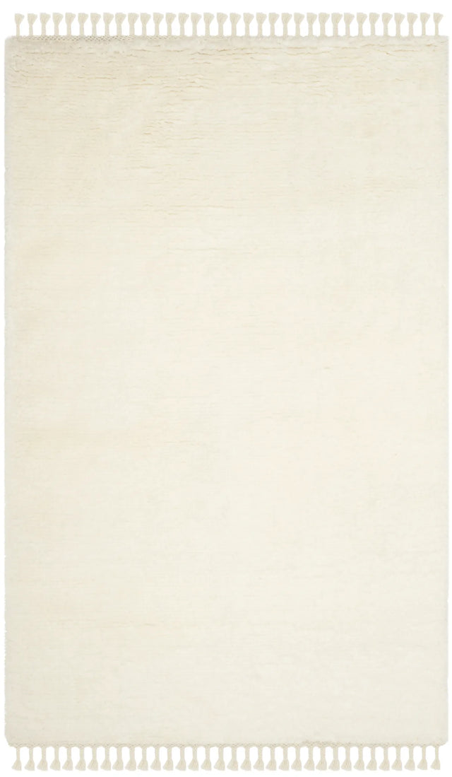 Safavieh Casablanca 5'-0" x 8'-0" Rug in Ivory