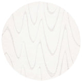 Safavieh Manhattan 6'-0" x 6'-0" Rug in Ivory / Beige
