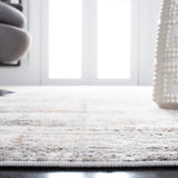 Safavieh Amelia 4'-5" x 6'-5" Rug in Grey / Gold