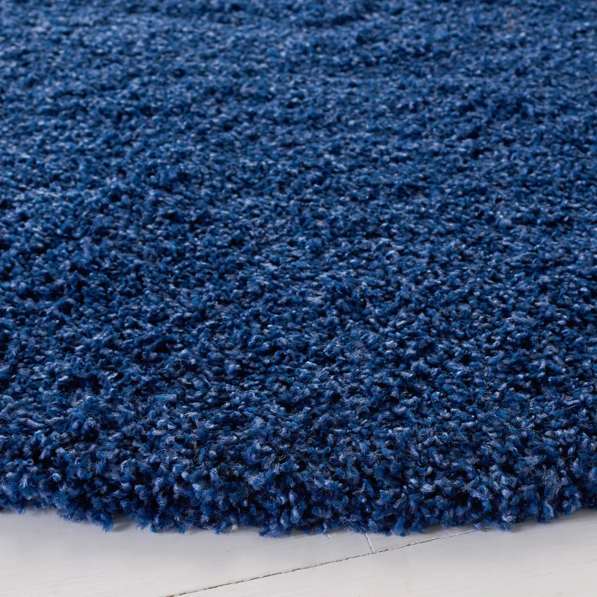 Safavieh Sgl-Laguna Shag 6'-7" x 6'-7" Rug in Blue