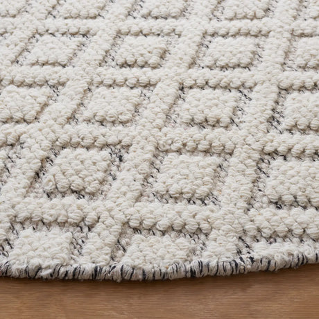 Safavieh Vermont 6'-0" x 6'-0" Rug in Ivory / Grey