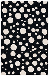 Safavieh Cambridge 4'-0" x 6'-0" Rug in Black / Ivory