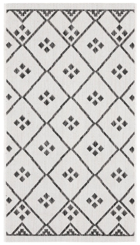 Safavieh Courtyard 2'-0" x 3'-7" Rug in Ivory / Black