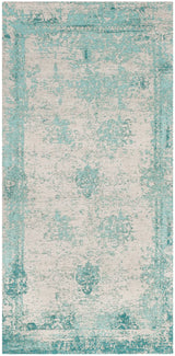 Safavieh Classic Vintage 2'-4" x 4'-8" Rug in Turquoise