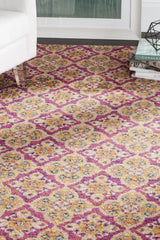 Safavieh Madison 4'-0" x 6'-0" Rug in Fuchsia / Gold