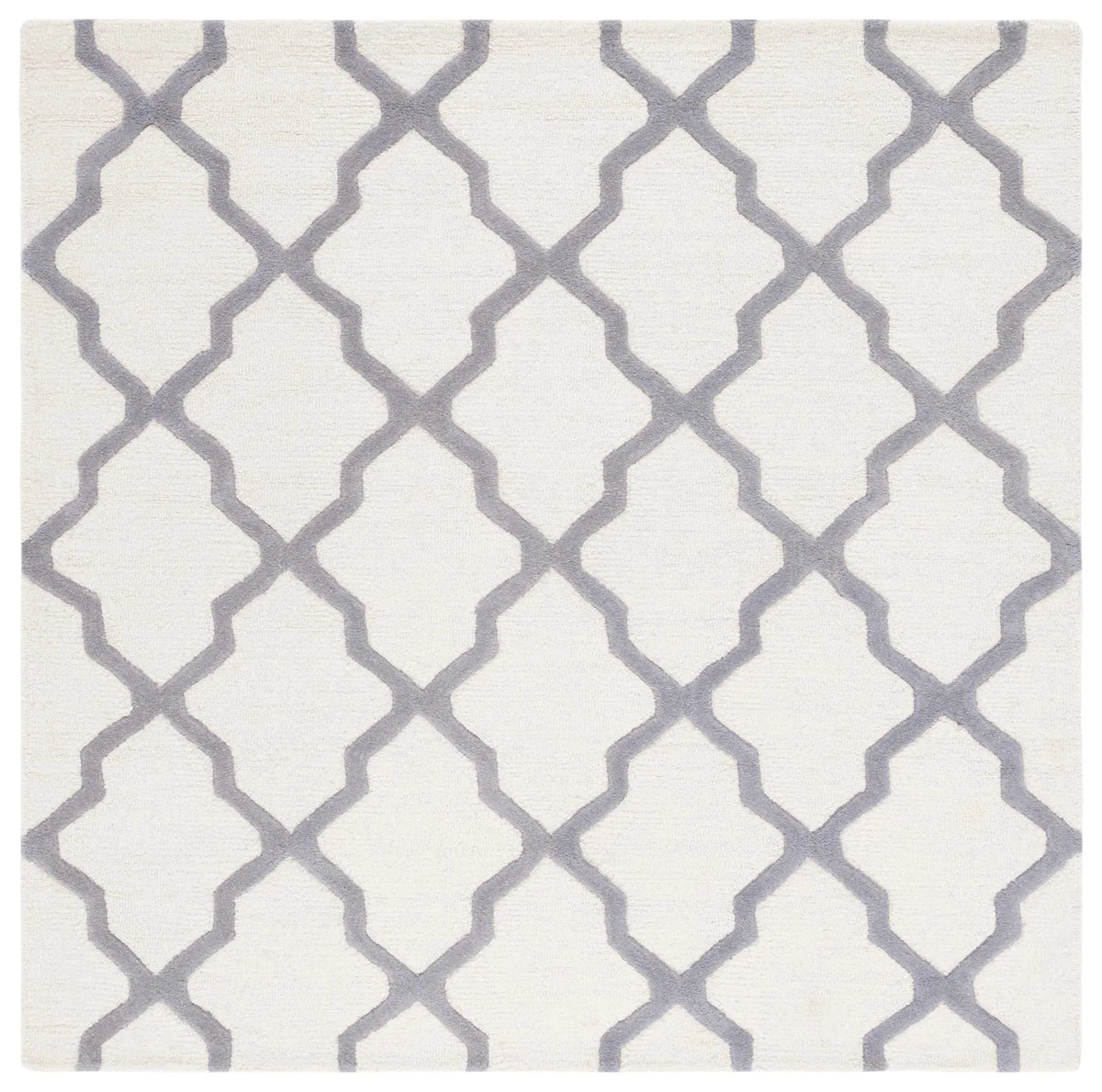 Safavieh Cambridge 6'-0" x 6'-0" Rug in Ivory / Silver