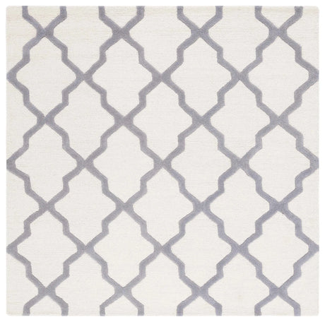 Safavieh Cambridge 6'-0" x 6'-0" Rug in Ivory / Silver