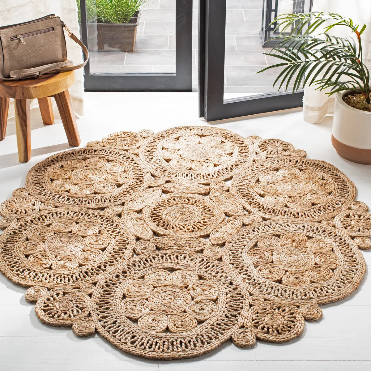 Safavieh Natural Fiber 3'-0" x 3'-0" Rug in Natural
